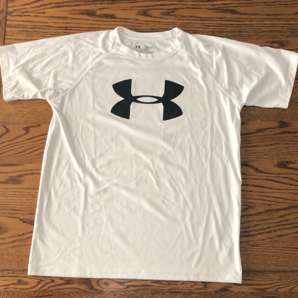 Boy’s heat gear shirt